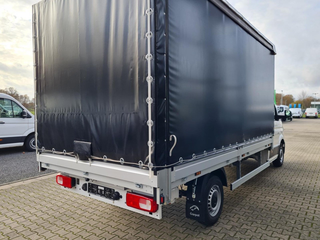 Volkswagen Crafter 35 Pritsche Schiebe Plane LED, Kamera - Véhicule utilitaire plateau baché: photos 5 Volkswagen Crafter 35 Pritsche Schiebe Plane LED, Kamera - Véhicule utilitaire plateau baché: photos 5