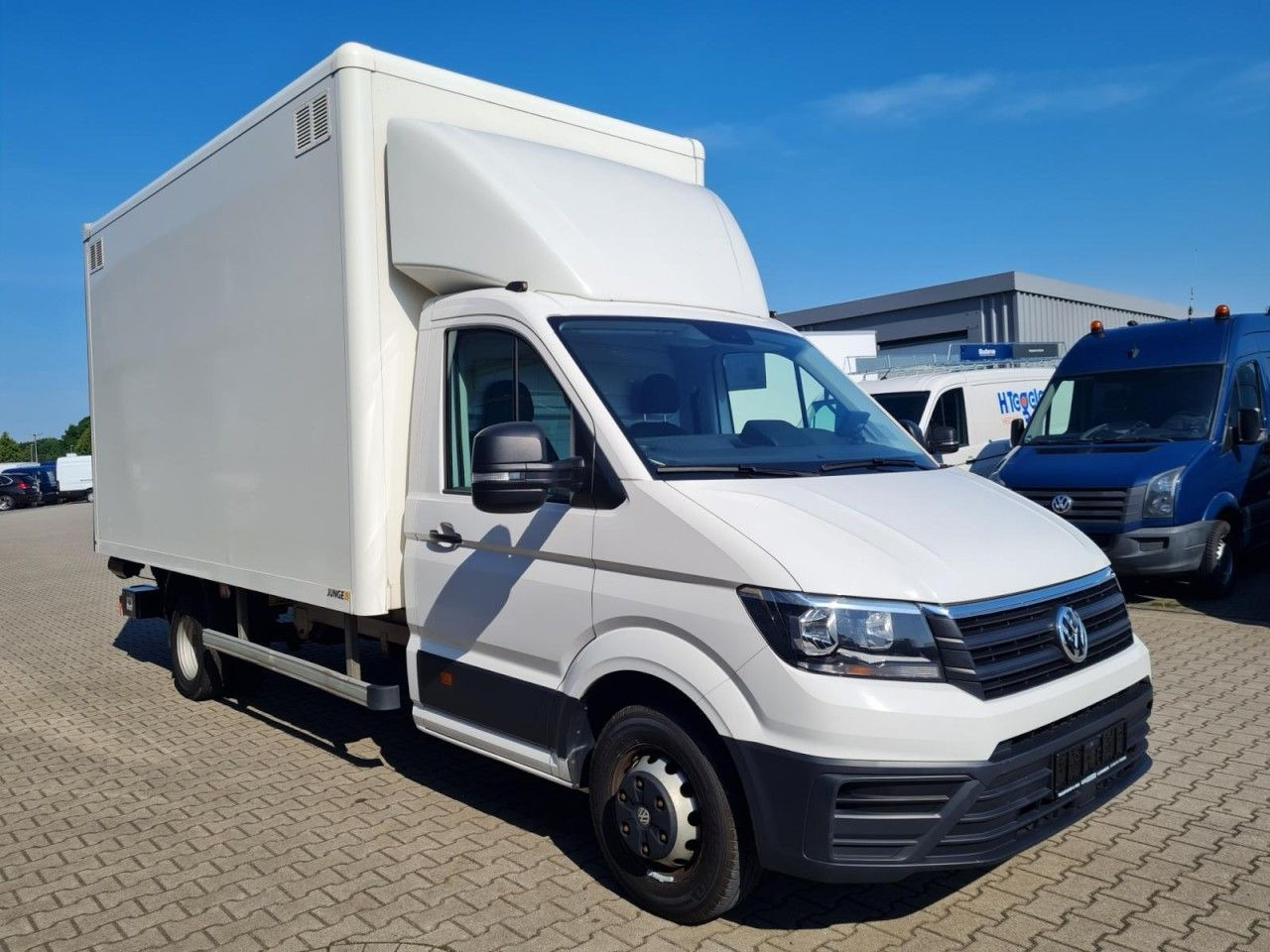 Volkswagen Crafter 50 Koffer hoch 2.0 TDI LBW KLIMA KAMERA - Fourgon: photos 3 Volkswagen Crafter 50 Koffer hoch 2.0 TDI LBW KLIMA KAMERA - Fourgon: photos 3