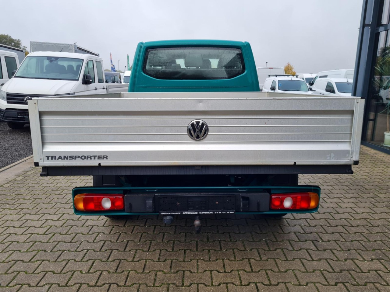 Volkswagen T6.1 Pritsche LR Doka 6-Sitze AHK KUNSTLEDER - Fourgon plateau: photos 5 Volkswagen T6.1 Pritsche LR Doka 6-Sitze AHK KUNSTLEDER - Fourgon plateau: photos 5