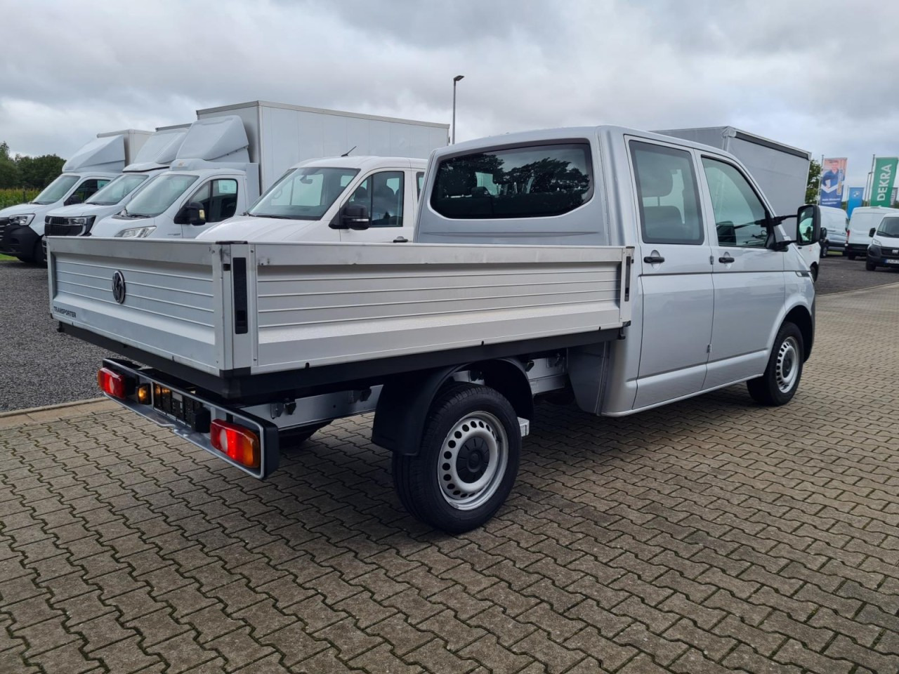 Volkswagen T6.1 Pritsche LR Doka 6-Sitze KLIMA - Fourgon plateau, Utilitaire double cabine: photos 4 Volkswagen T6.1 Pritsche LR Doka 6-Sitze KLIMA - Fourgon plateau, Utilitaire double cabine: photos 4