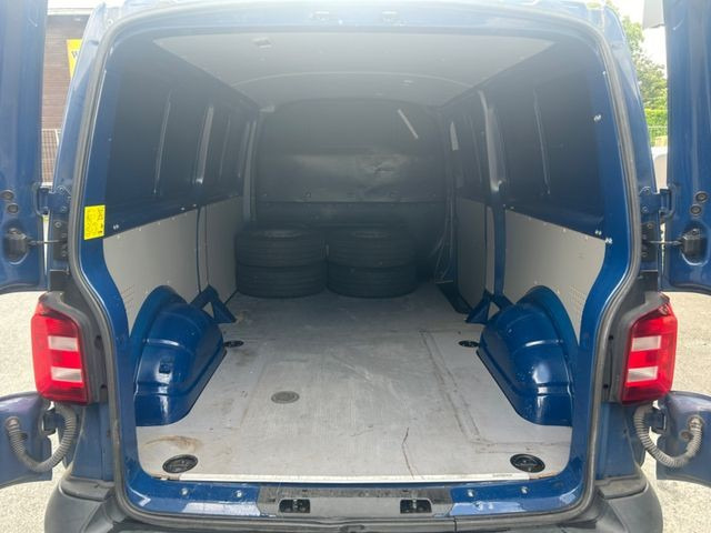 Volkswagen T6 Kasten lang Flügeltüren KLIMA NAVI PDC SHZ TEMPOMAT - Fourgonnette: photos 3 Volkswagen T6 Kasten lang Flügeltüren KLIMA NAVI PDC SHZ TEMPOMAT - Fourgonnette: photos 3