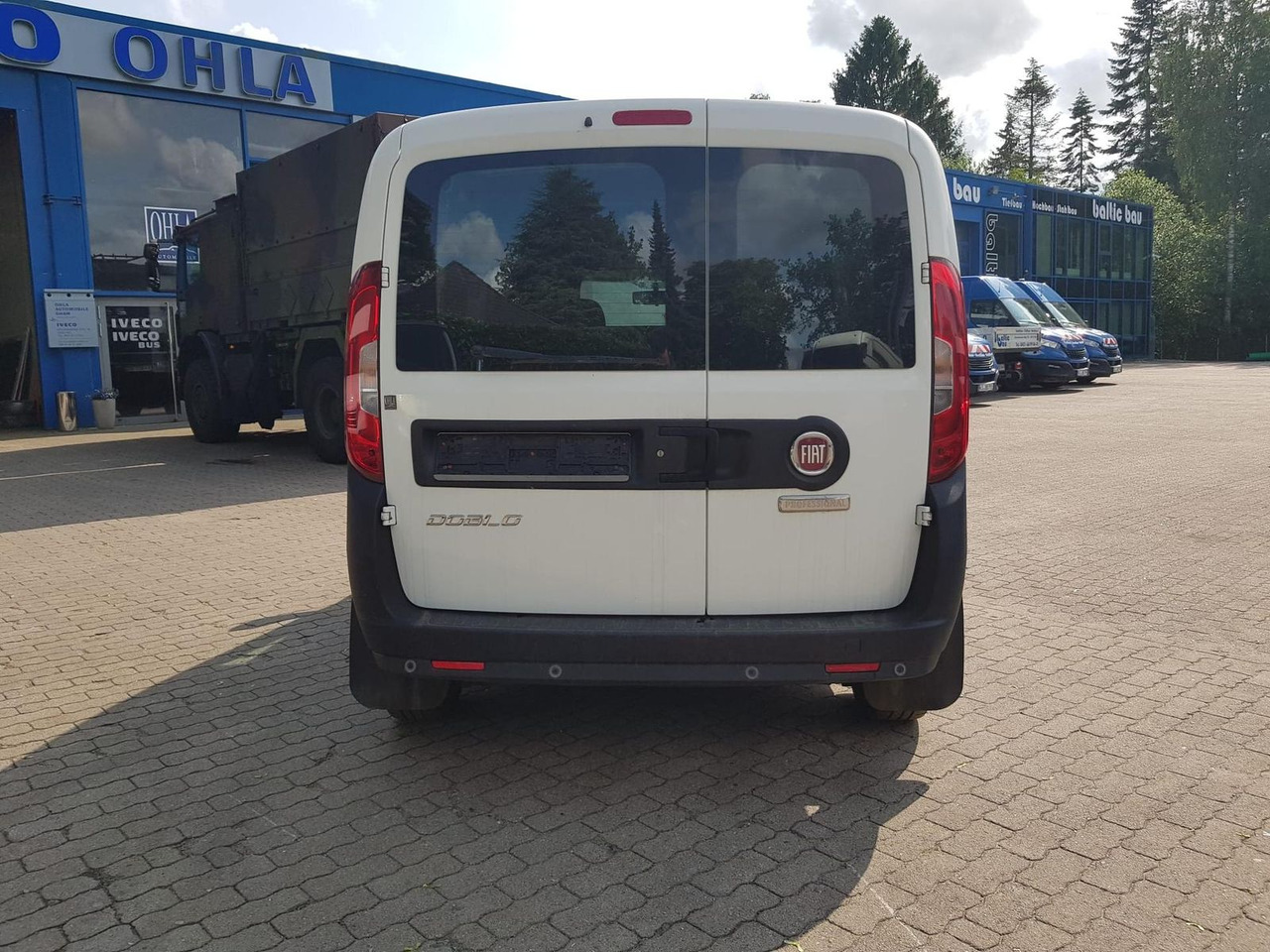 Fiat Doblo Kastenwagen SX 1.3 Klima, Radio mit Nav... - Transport de personnes: photos 4 Fiat Doblo Kastenwagen SX 1.3 Klima, Radio mit Nav... - Transport de personnes: photos 4
