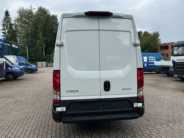 Iveco Daily 35S16A8V 4100 MY2024 0% Finanzierung 11... - Fourgon utilitaire: photos 4 Iveco Daily 35S16A8V 4100 MY2024 0% Finanzierung 11... - Fourgon utilitaire: photos 4