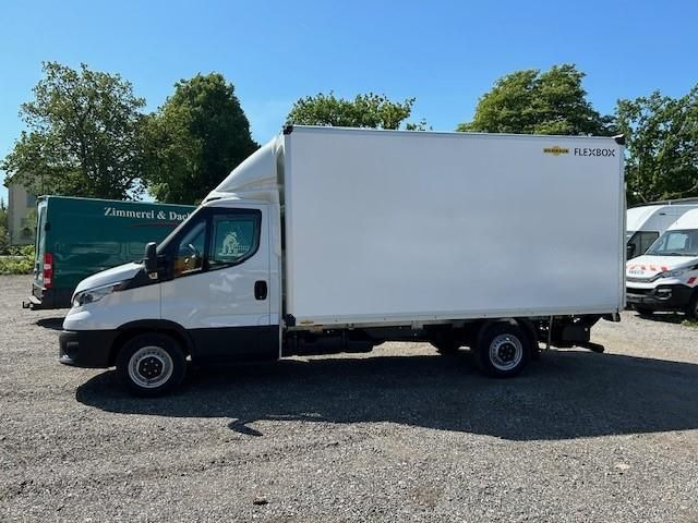 Iveco Daily 35S16H 3.0 LBW Kamera Spoiler 11... - Fourgon: photos 3 Iveco Daily 35S16H 3.0 LBW Kamera Spoiler 11... - Fourgon: photos 3