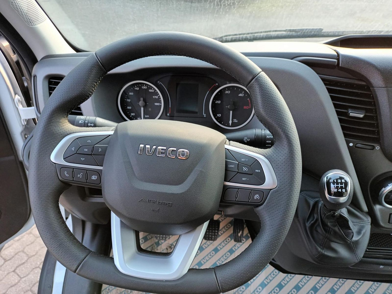 Crédit-bail  Iveco Daily 35S16H3.0  Pritsche,AHK, Rückfahrkamera... Iveco Daily 35S16H3.0  Pritsche,AHK, Rückfahrkamera...: photos 7