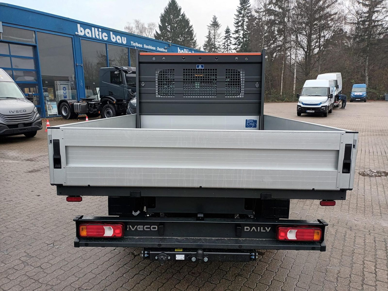 Iveco Daily 35S16H3.0Y Doka *Pritsche*KLIMA*AHK* 11... - Fourgon plateau, Utilitaire double cabine: photos 3 Iveco Daily 35S16H3.0Y Doka *Pritsche*KLIMA*AHK* 11... - Fourgon plateau, Utilitaire double cabine: photos 3