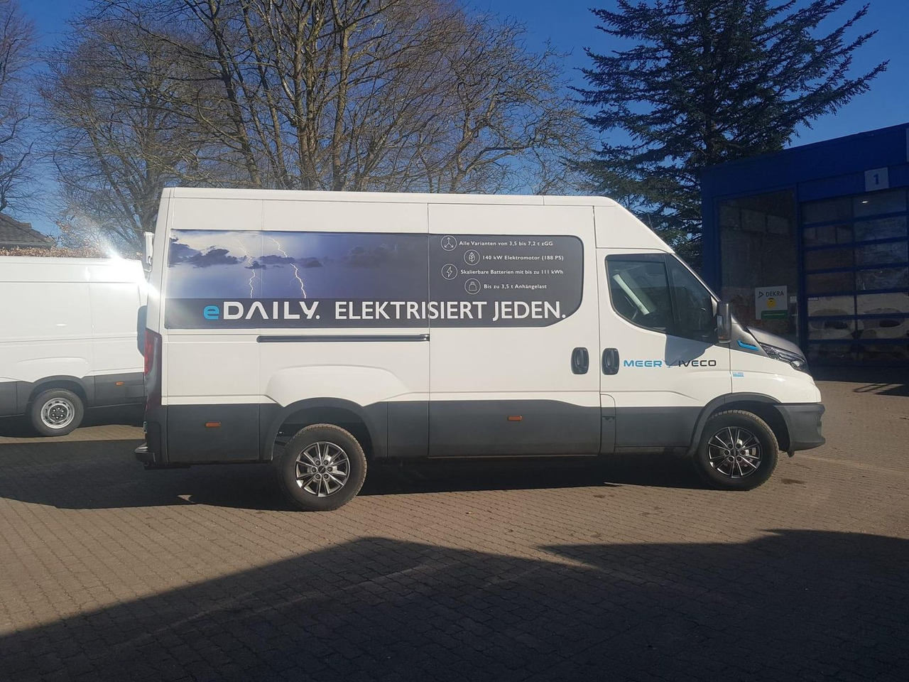 Crédit-bail  Iveco Daily 38S14E V Rückfahrkamera, AHK mit 3,5t, ... Iveco Daily 38S14E V Rückfahrkamera, AHK mit 3,5t, ...: photos 8 Crédit-bail  Iveco Daily 38S14E V Rückfahrkamera, AHK mit 3,5t, ... Iveco Daily 38S14E V Rückfahrkamera, AHK mit 3,5t, ...: photos 8