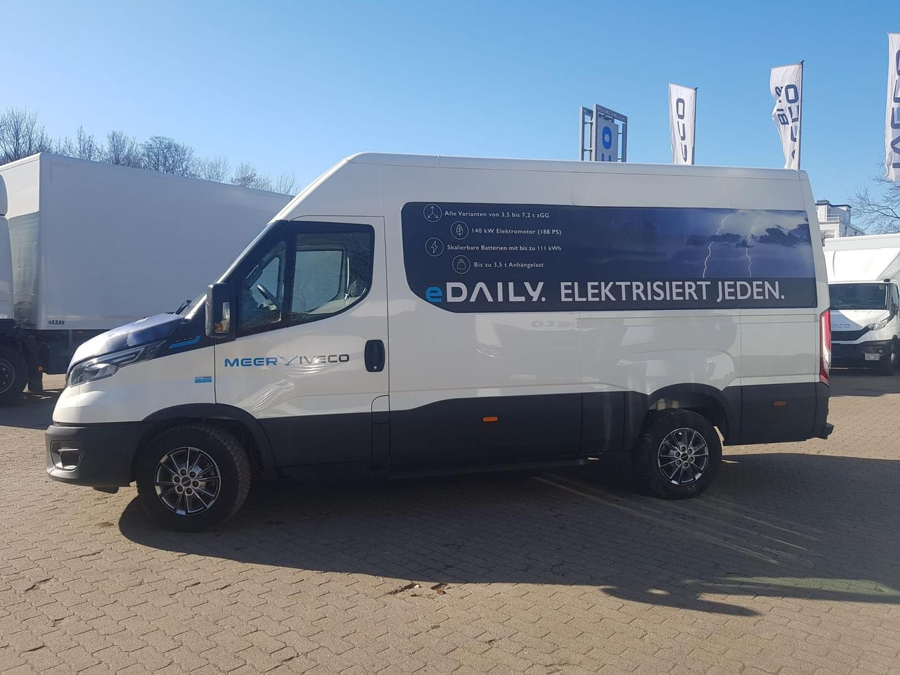 Iveco Daily 38S14E V Rückfahrkamera, AHK mit 3,5t, ... - Fourgon utilitaire, Utilitaire électrique: photos 3 Iveco Daily 38S14E V Rückfahrkamera, AHK mit 3,5t, ... - Fourgon utilitaire, Utilitaire électrique: photos 3