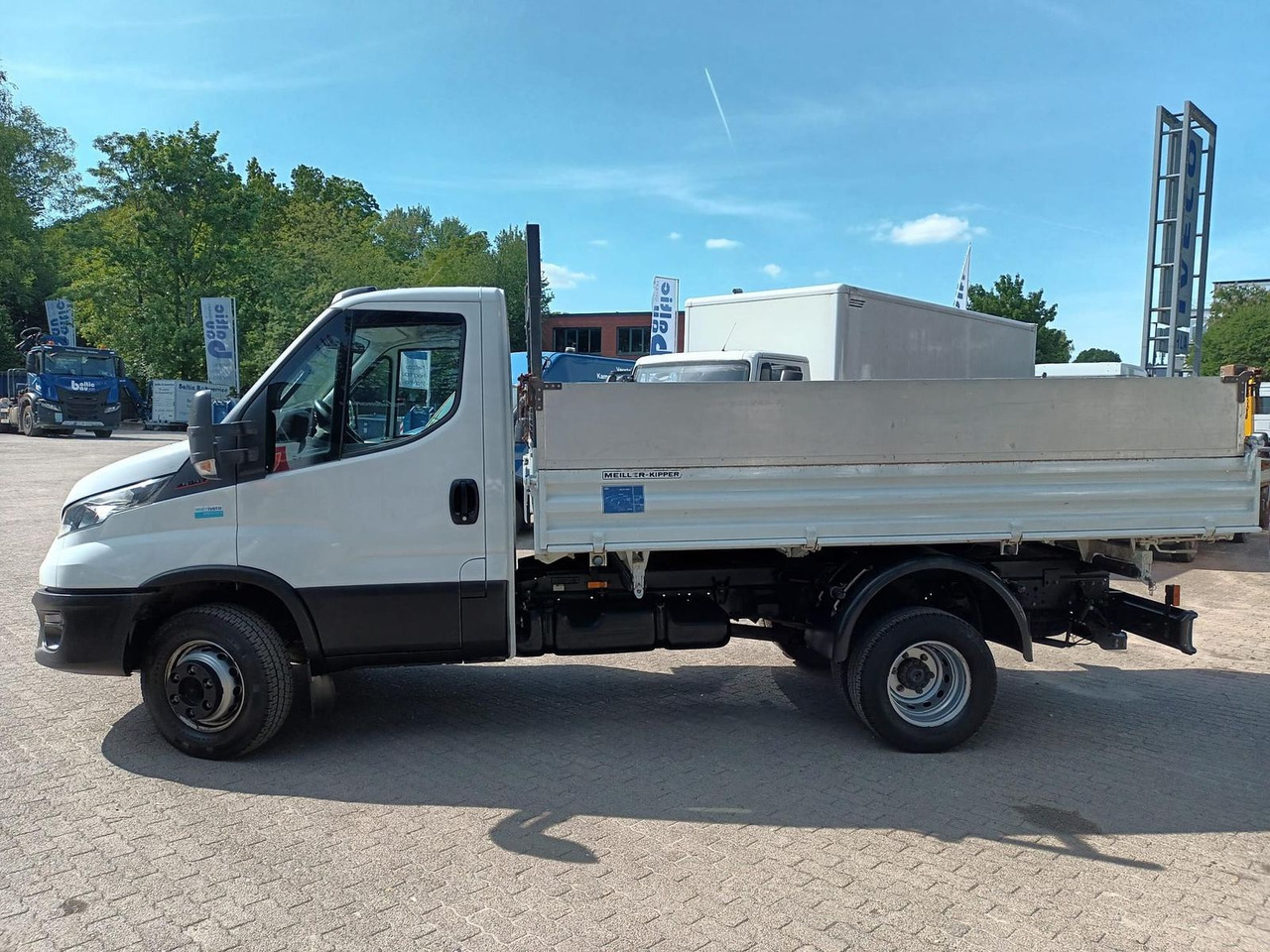 Iveco Daily 70C18H Meiler Kipper Dreiseitenkipper 1... - Véhicule utilitaire benne: photos 2 Iveco Daily 70C18H Meiler Kipper Dreiseitenkipper 1... - Véhicule utilitaire benne: photos 2