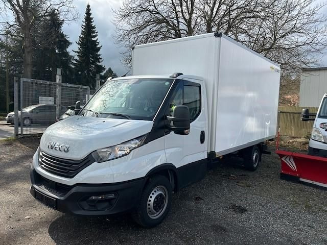 Iveco Daily Koffer 35S14H 3,0 LBW Kamera 115 kW (15... - Fourgon: photos 3 Iveco Daily Koffer 35S14H 3,0 LBW Kamera 115 kW (15... - Fourgon: photos 3