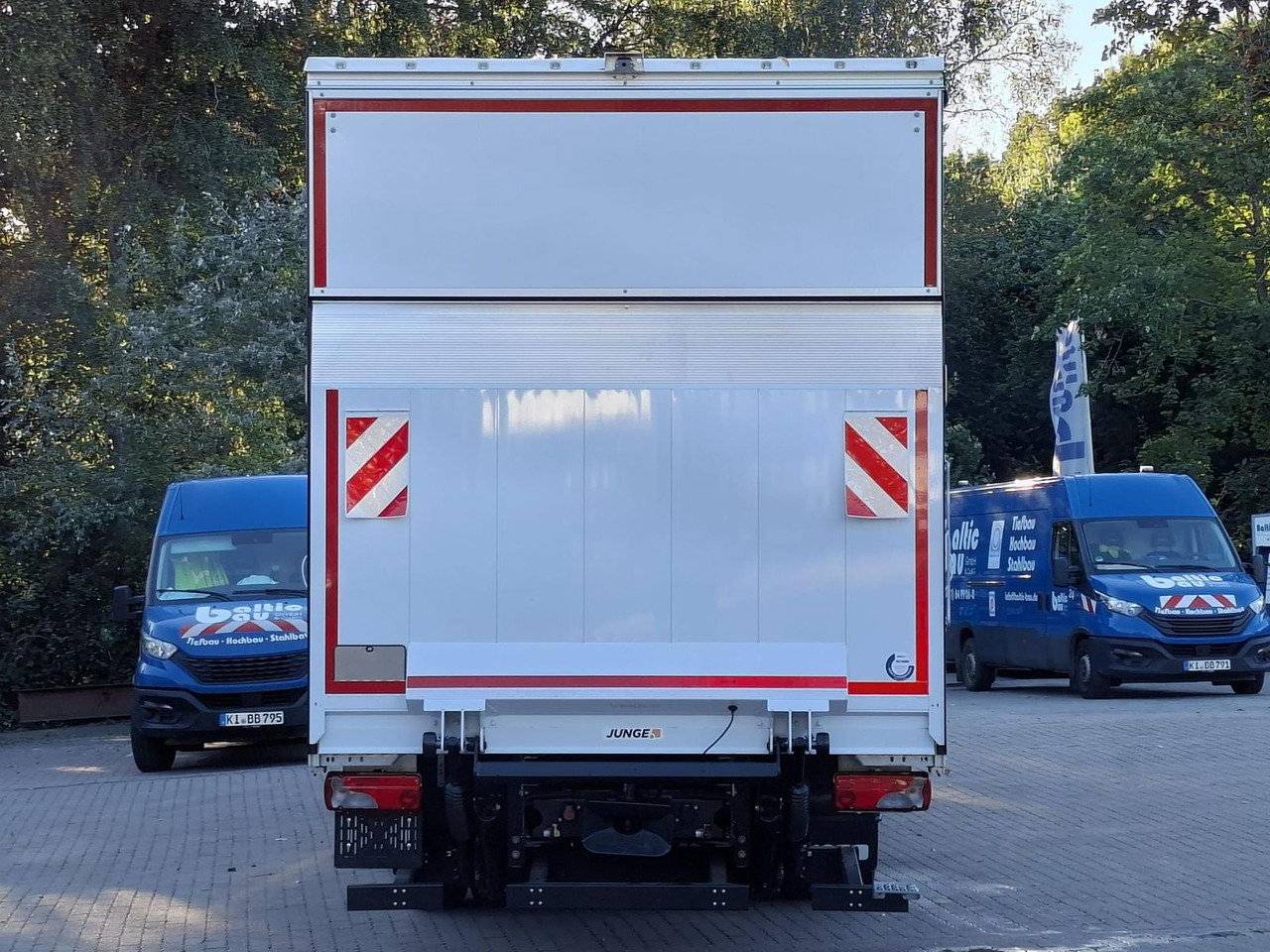 Iveco ML120E25/P JUNGE KOFFER LBW 1,5t AHK 185 kW (... - Fourgon: photos 5 Iveco ML120E25/P JUNGE KOFFER LBW 1,5t AHK 185 kW (... - Fourgon: photos 5