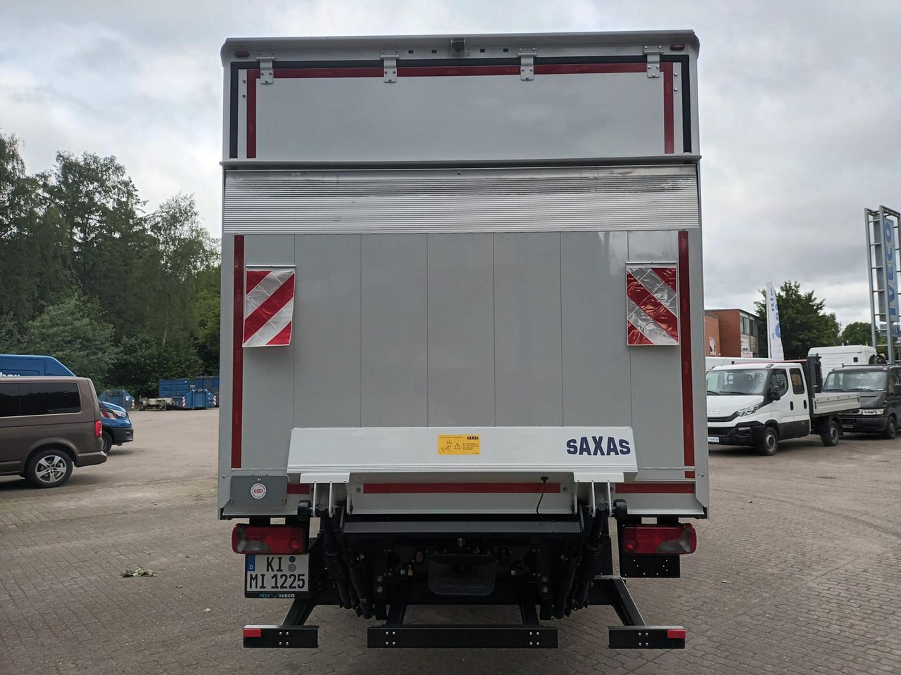 Iveco ML120E25/P mit SAXAS LBW 185 kW (252 PS), Aut... - Fourgon: photos 3 Iveco ML120E25/P mit SAXAS LBW 185 kW (252 PS), Aut... - Fourgon: photos 3