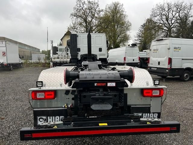 Iveco X-WAY AS280X49Y/PS ON Abrollkipper Hiab 21S.... - Camion ampliroll: photos 5 Iveco X-WAY AS280X49Y/PS ON Abrollkipper Hiab 21S.... - Camion ampliroll: photos 5