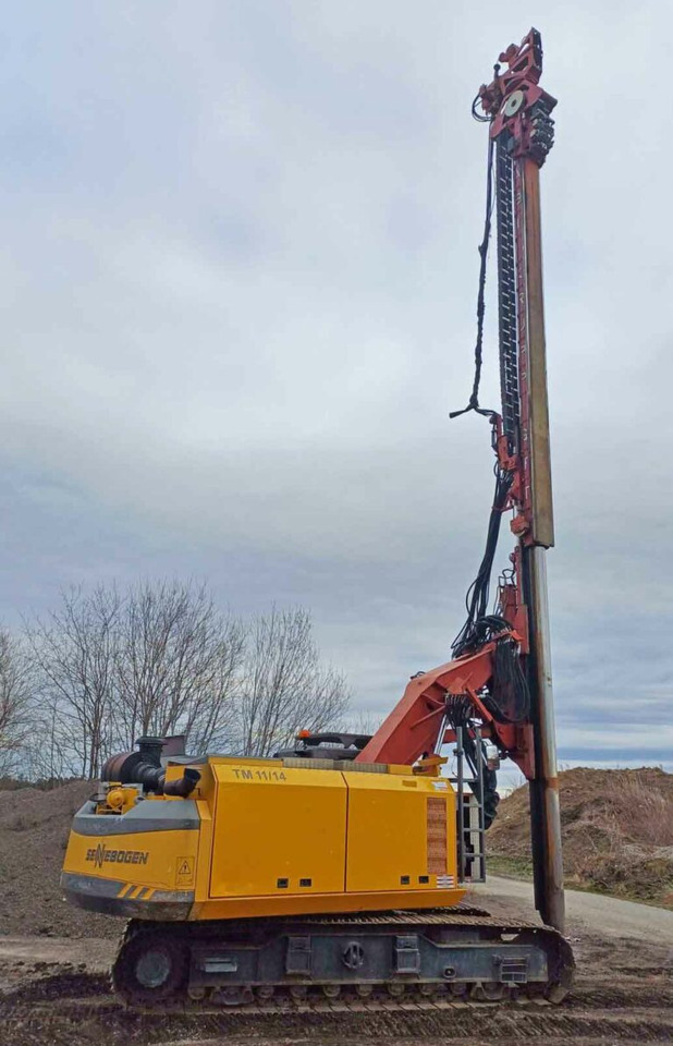 ABI TM11/14 – Piling rig / Rammgerät - Mât de battage: photos 1 ABI TM11/14 – Piling rig / Rammgerät - Mât de battage: photos 1