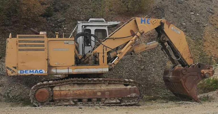 Demag H65 – Front shovel excavator / Hochlöffelbagger - Pelle sur chenille: photos 1 Demag H65 – Front shovel excavator / Hochlöffelbagger - Pelle sur chenille: photos 1