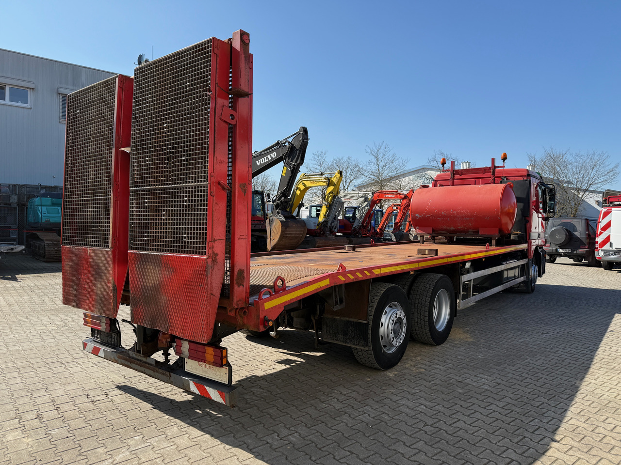 Mercedes-Benz 2540 Actros MP1 Baumaschinentrnasporter - Camion: photos 5 Mercedes-Benz 2540 Actros MP1 Baumaschinentrnasporter - Camion: photos 5