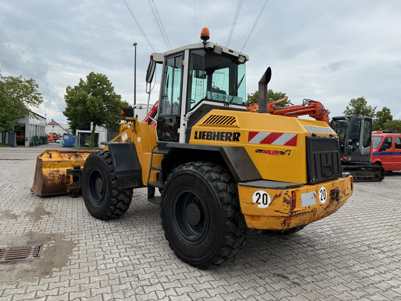 Liebherr L522 Radlader - Chargeuse sur pneus: photos 5 Liebherr L522 Radlader - Chargeuse sur pneus: photos 5