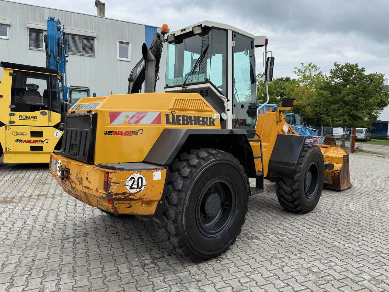 Liebherr L522 Radlader - Chargeuse sur pneus: photos 3 Liebherr L522 Radlader - Chargeuse sur pneus: photos 3