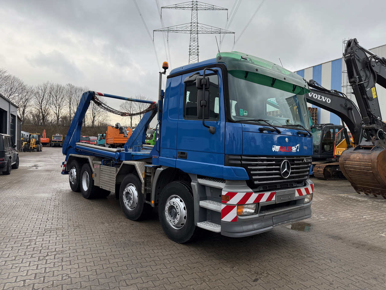 Mercedes-Benz 3243 Actros MP1 4-Achs Absetzkipper - Camion multibenne: photos 3 Mercedes-Benz 3243 Actros MP1 4-Achs Absetzkipper - Camion multibenne: photos 3