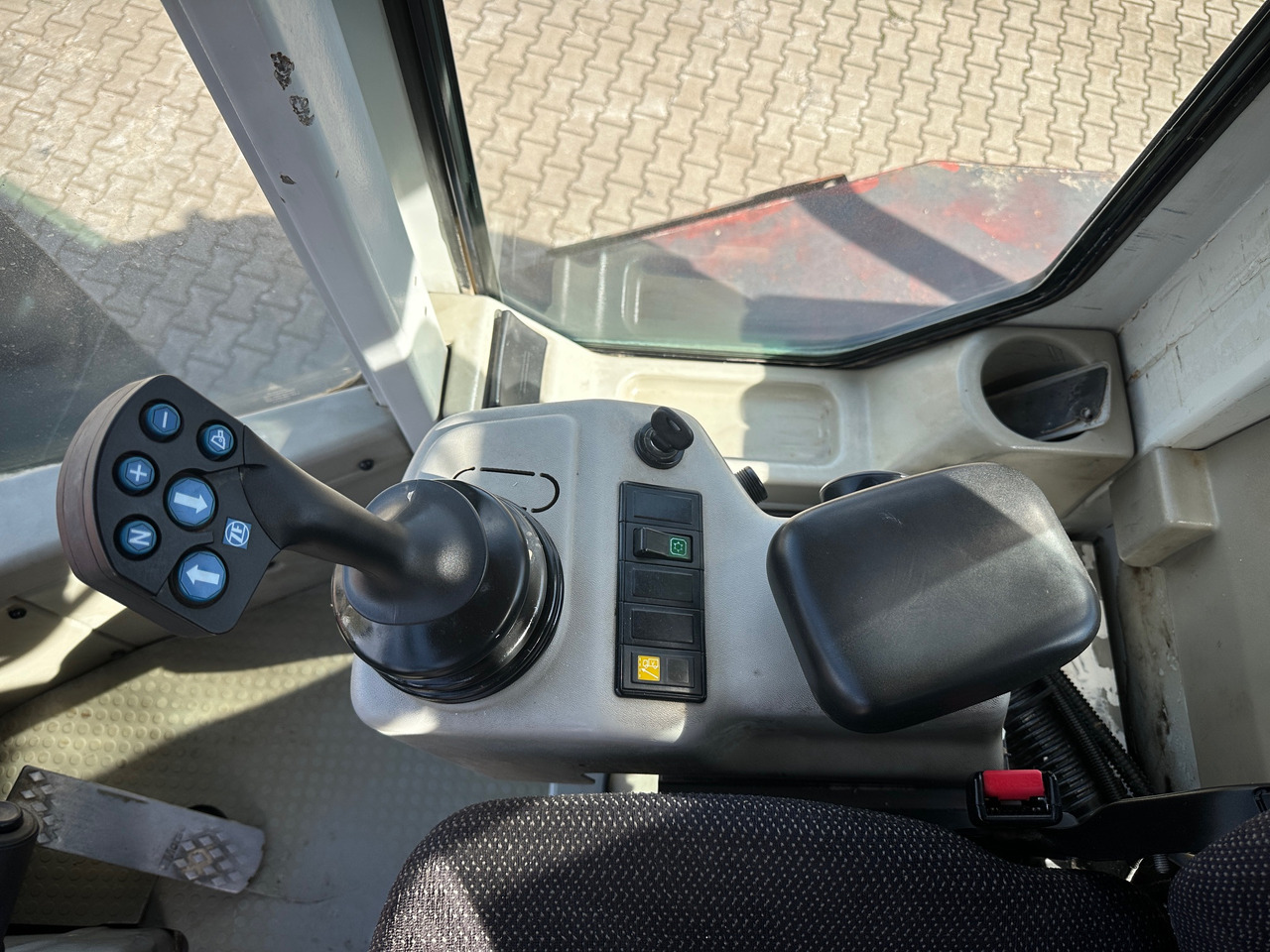 Chargeuse sur pneus O&K L35.5 Radlader 3,5m3: photos 16