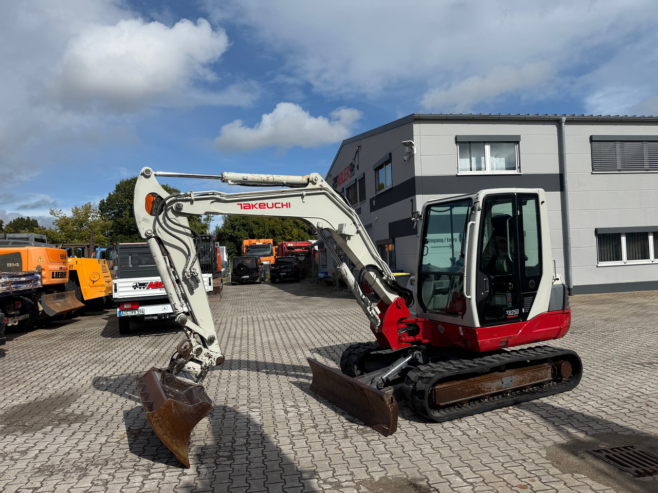 Takeuchi TB250 Minibagger Powertilt MS03 - Pelle: photos 2 Takeuchi TB250 Minibagger Powertilt MS03 - Pelle: photos 2