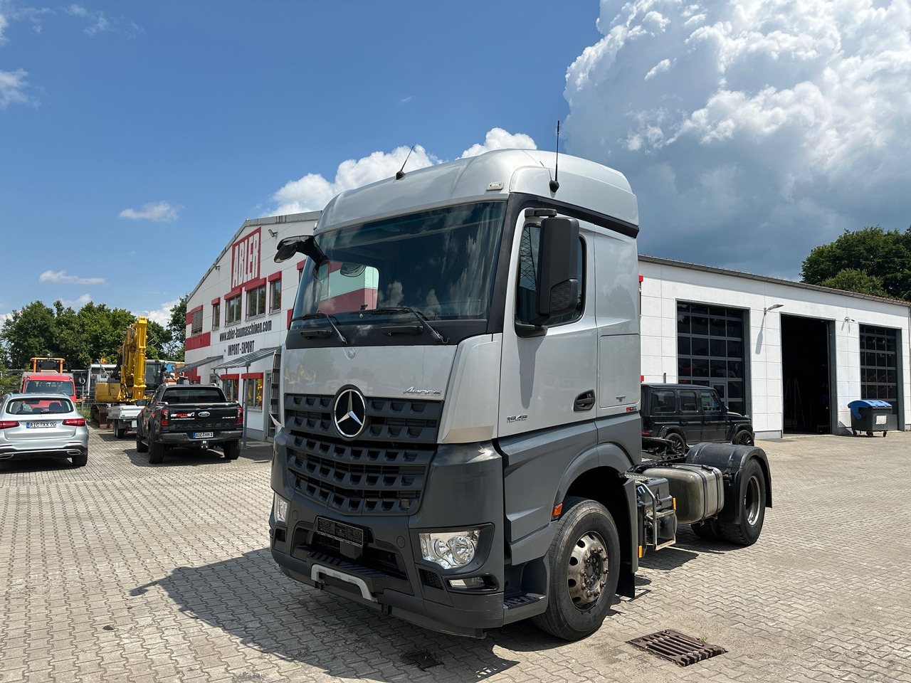 Mercedes-Benz 1845 Arocs SZM Kipphydraulik Mischerantrieb - Tracteur routier: photos 2 Mercedes-Benz 1845 Arocs SZM Kipphydraulik Mischerantrieb - Tracteur routier: photos 2