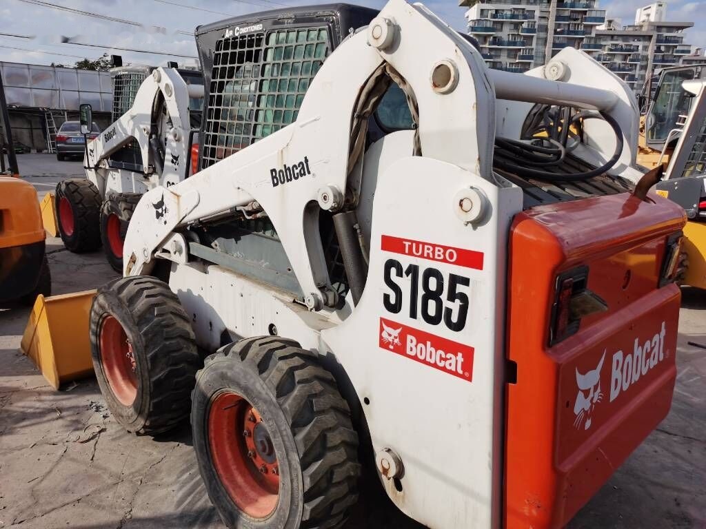 Bobcat S 185 - Mini chargeuse: photos 1 Bobcat S 185 - Mini chargeuse: photos 1