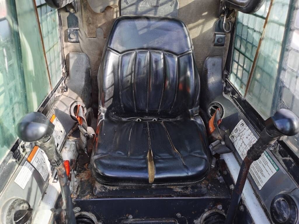 Bobcat S 185 - Mini chargeuse: photos 2 Bobcat S 185 - Mini chargeuse: photos 2