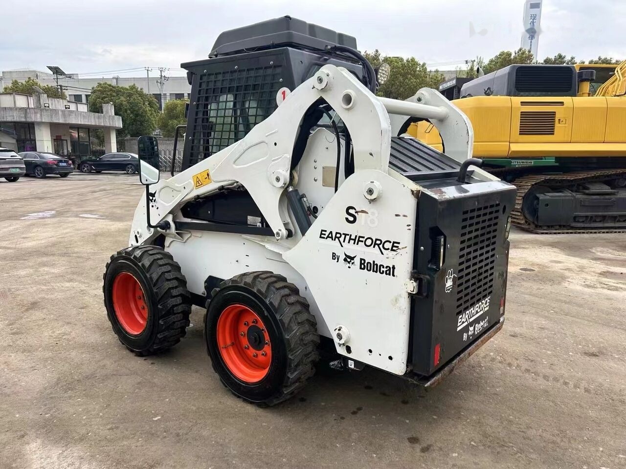 Bobcat S18 - Mini chargeuse: photos 3 Bobcat S18 - Mini chargeuse: photos 3