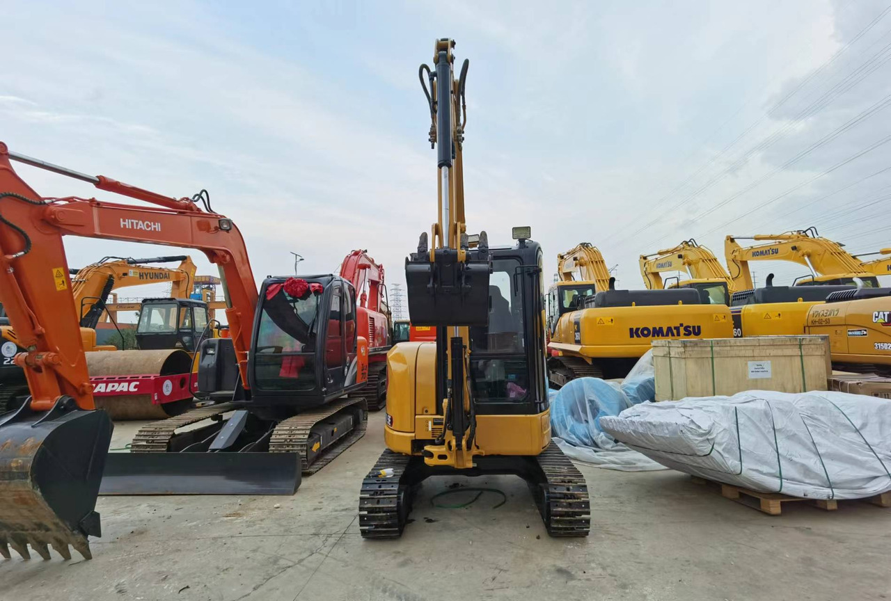 CATERPILLAR 303.5E - Mini pelle: photos 4 CATERPILLAR 303.5E - Mini pelle: photos 4