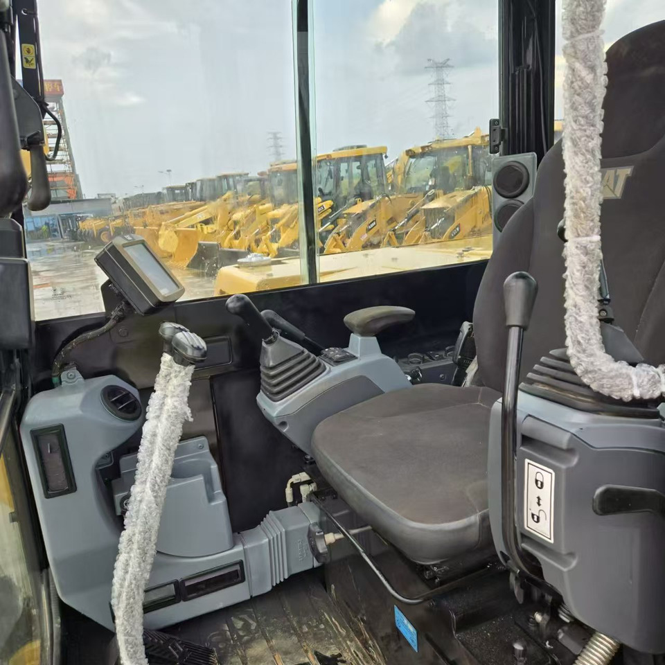 Mini pelle CATERPILLAR 306E2: photos 8