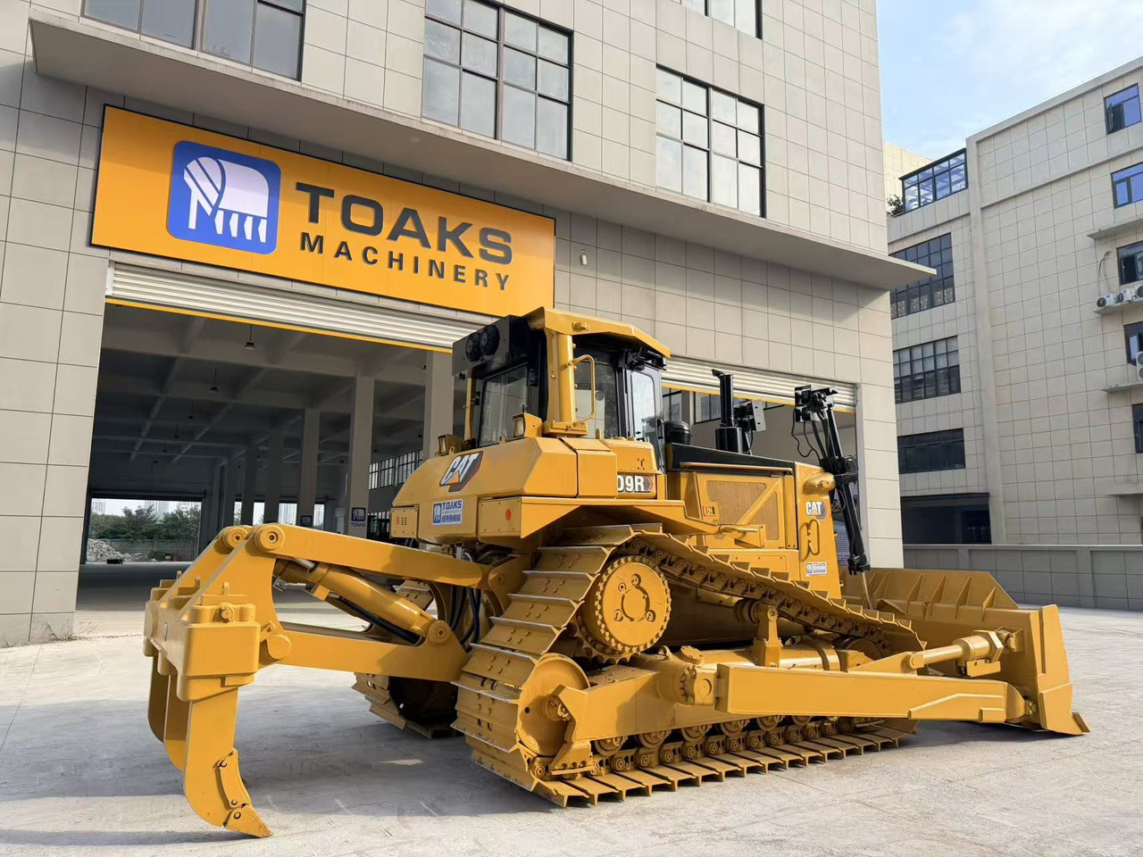 CATERPILLAR D9R - Bulldozer: photos 3 CATERPILLAR D9R - Bulldozer: photos 3