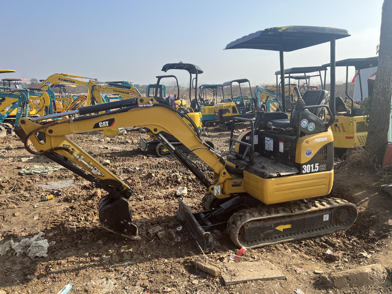 Caterpillar 301.5CR - Mini pelle: photos 2 Caterpillar 301.5CR - Mini pelle: photos 2
