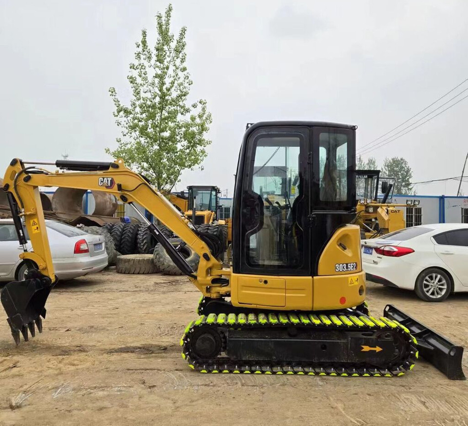 Caterpillar 305.5E2 with Rubber Track - Mini pelle: photos 4 Caterpillar 305.5E2 with Rubber Track - Mini pelle: photos 4