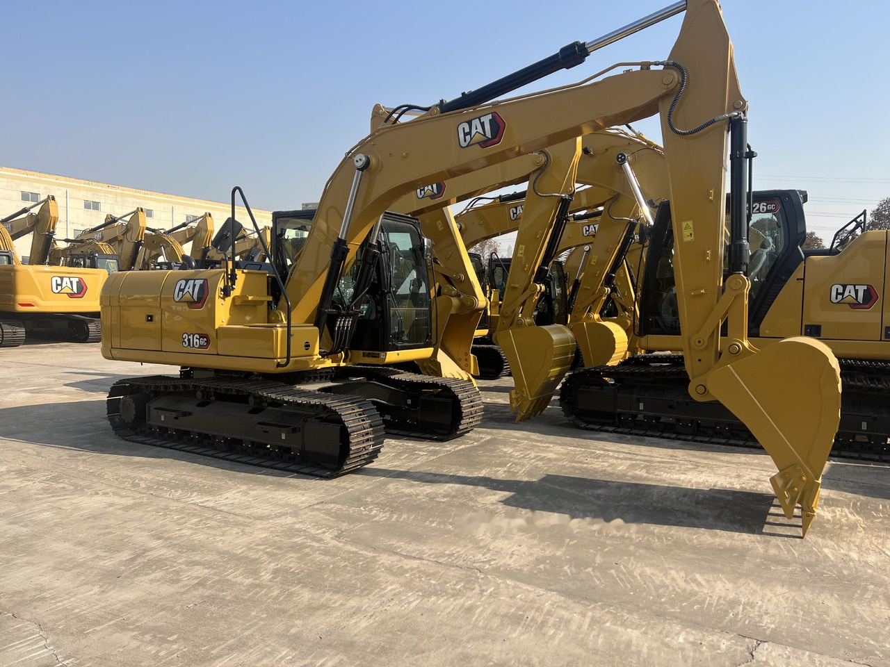 Caterpillar 316GC - Pelle sur chenille: photos 2 Caterpillar 316GC - Pelle sur chenille: photos 2