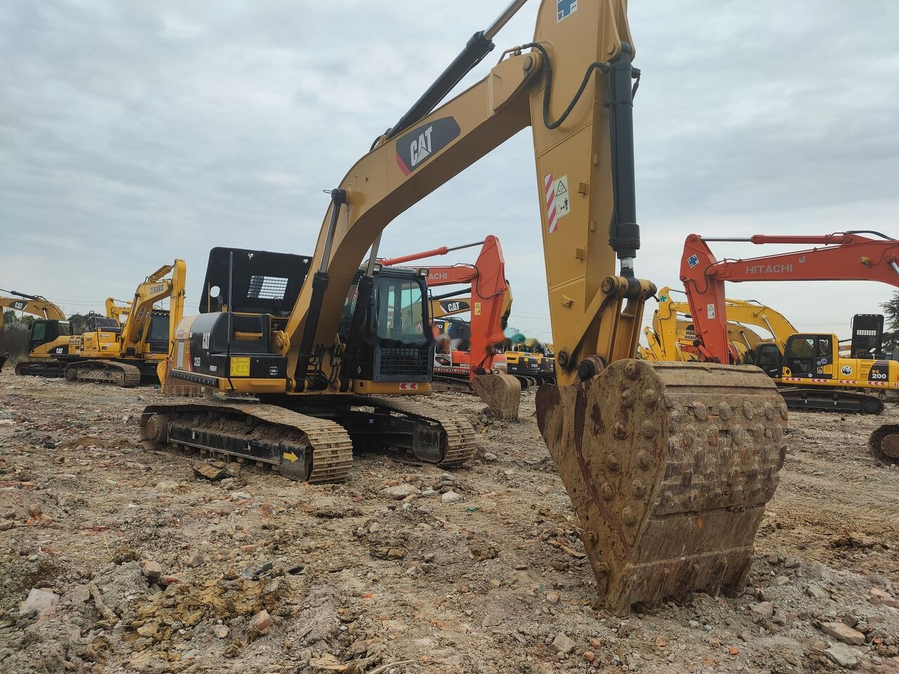 Caterpillar 326D - Pelle sur chenille: photos 4 Caterpillar 326D - Pelle sur chenille: photos 4