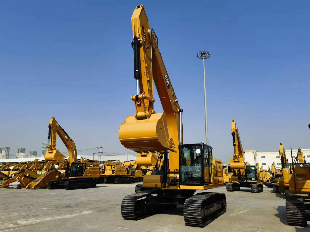 Caterpillar 330 - Pelle sur chenille: photos 5 Caterpillar 330 - Pelle sur chenille: photos 5