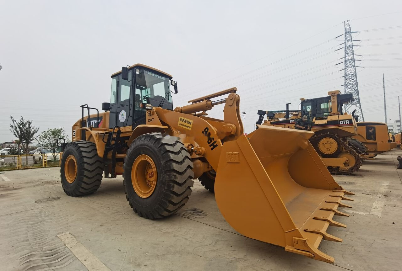 Caterpillar 966H - Chargeuse sur pneus: photos 3 Caterpillar 966H - Chargeuse sur pneus: photos 3