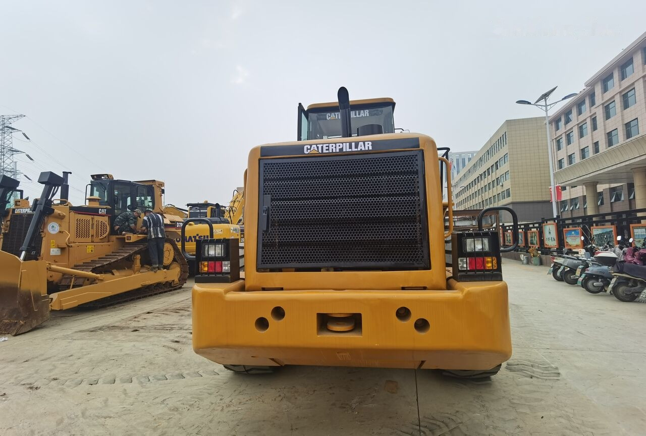 Caterpillar 966H - Chargeuse sur pneus: photos 4 Caterpillar 966H - Chargeuse sur pneus: photos 4
