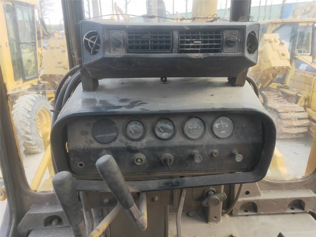 Caterpillar D8K - Bulldozer: photos 5 Caterpillar D8K - Bulldozer: photos 5