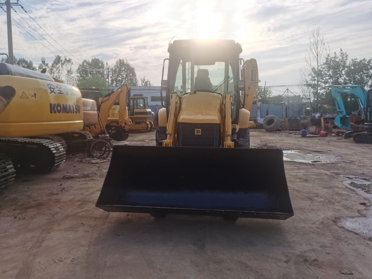JCB 3CX - Tractopelle: photos 5 JCB 3CX - Tractopelle: photos 5