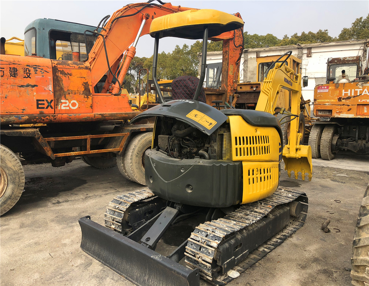Komatsu PC30MR - Mini pelle: photos 5 Komatsu PC30MR - Mini pelle: photos 5