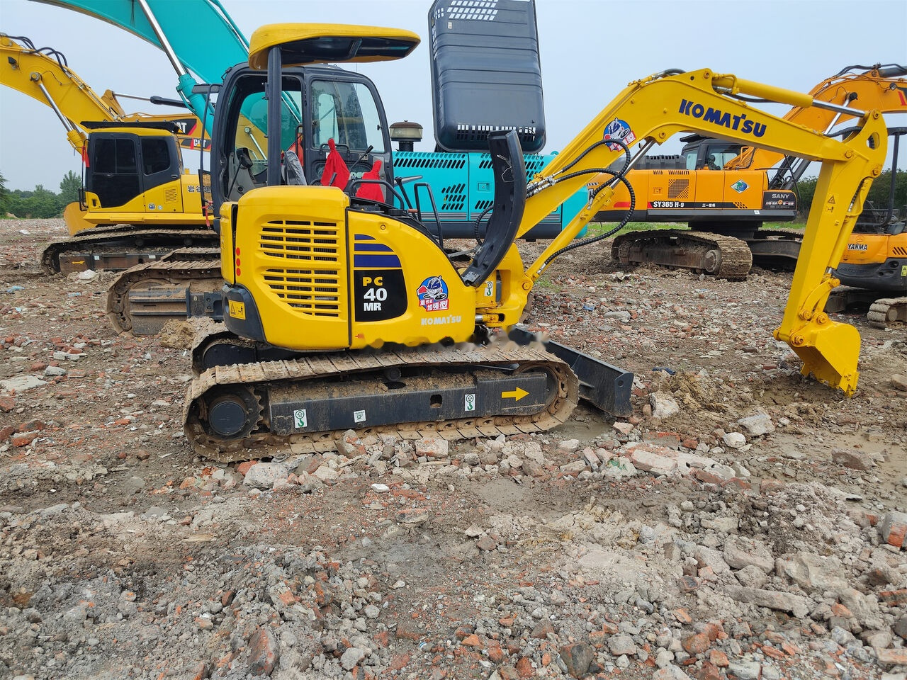 Komatsu PC40MR - Pelle sur chenille: photos 4 Komatsu PC40MR - Pelle sur chenille: photos 4