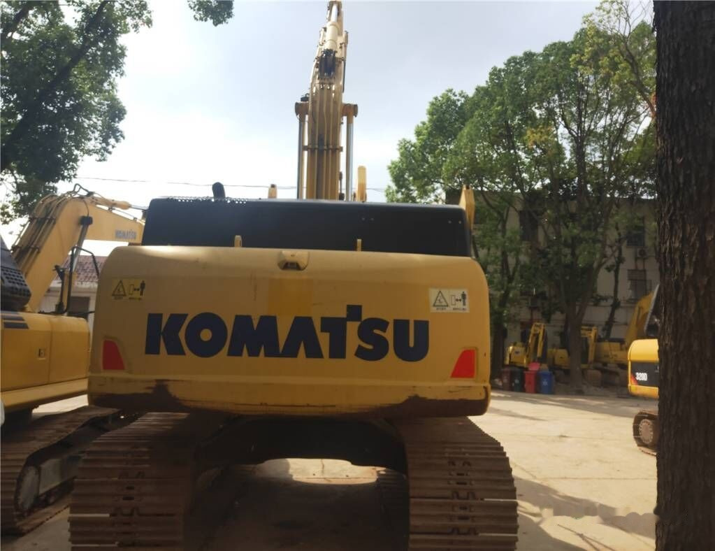 Komatsu PC490LC-10 - Pelle sur chenille: photos 3 Komatsu PC490LC-10 - Pelle sur chenille: photos 3