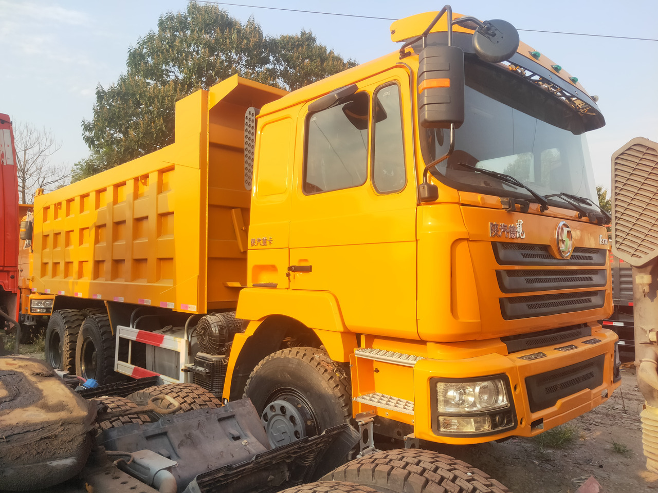Camion benne Shacman F3000 6*4 Dump truck: photos 7