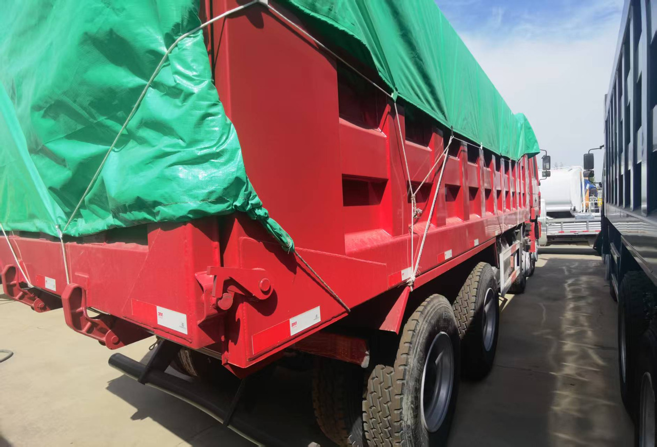 Camion benne Shacman F3000 8*4 Dump truck: photos 8