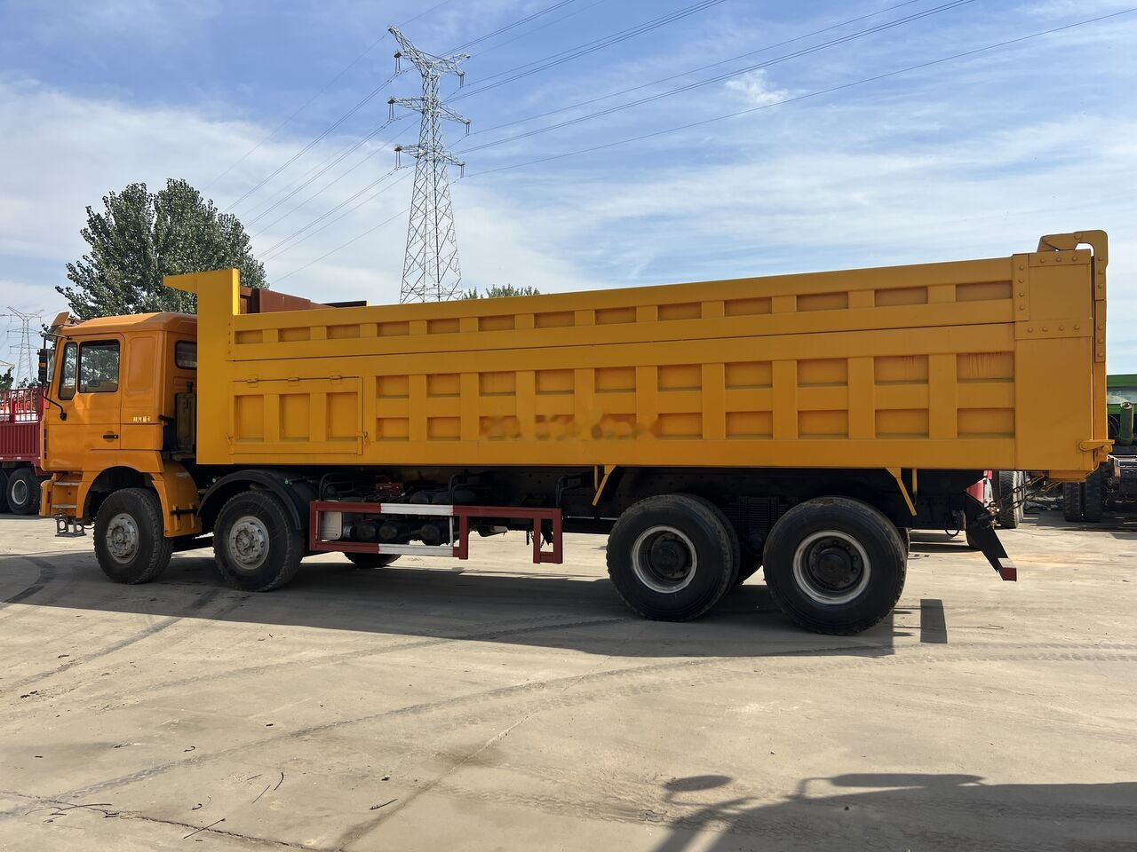 Shacman F3000 - Camion benne: photos 3 Shacman F3000 - Camion benne: photos 3