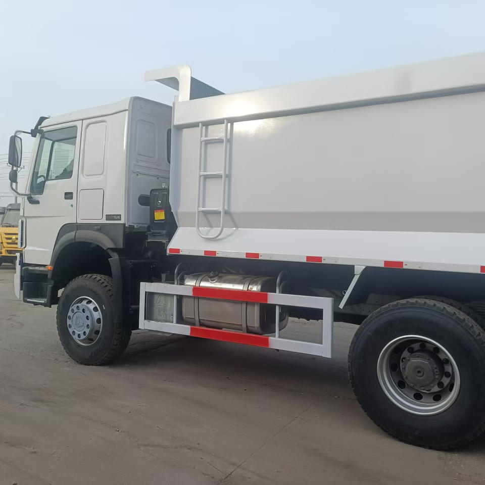 Sinotruk HOWO 371 Dump truck - Camion benne: photos 3 Sinotruk HOWO 371 Dump truck - Camion benne: photos 3