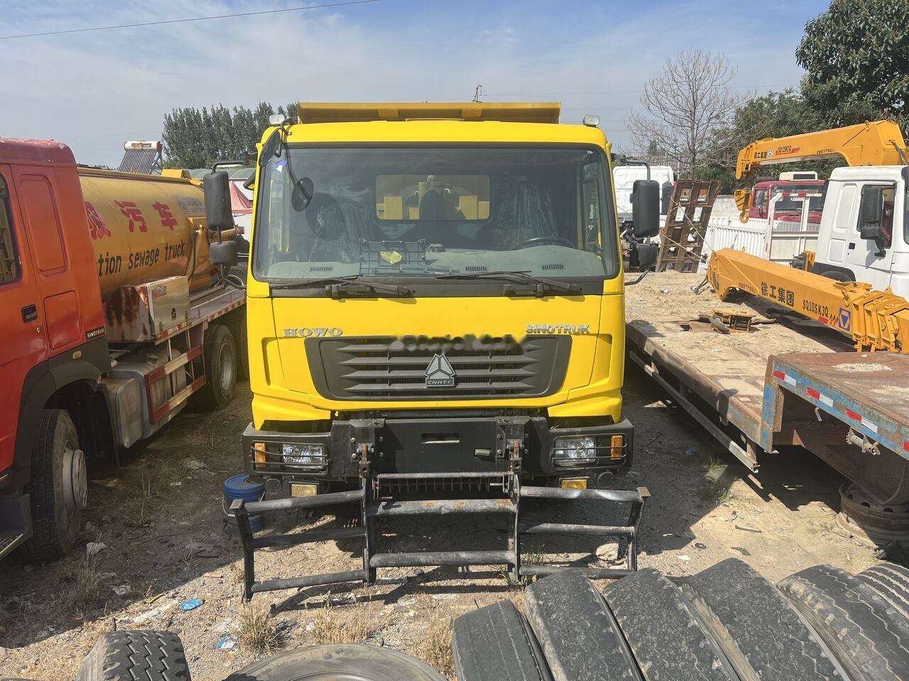 Sinotruk HOWO 4*2 Dump truck - Camion benne: photos 5 Sinotruk HOWO 4*2 Dump truck - Camion benne: photos 5