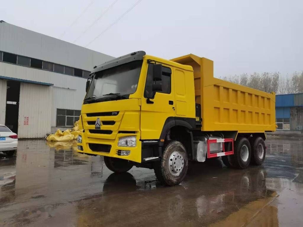 Sinotruk HOWO 6*4 Dump truck - Camion benne: photos 2 Sinotruk HOWO 6*4 Dump truck - Camion benne: photos 2